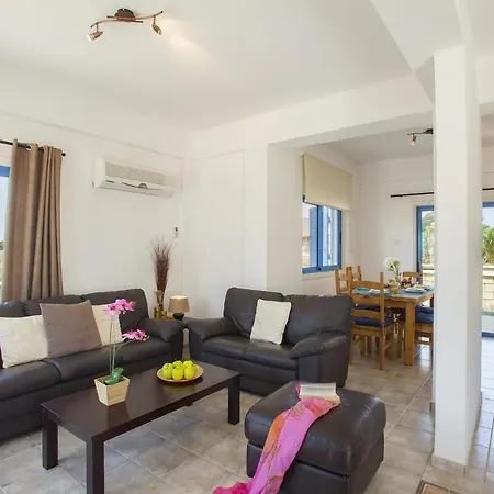 Vilă How To Rent Your Own Villa With Fantastic Private Pool, Ayia Napa Villa 1368 *